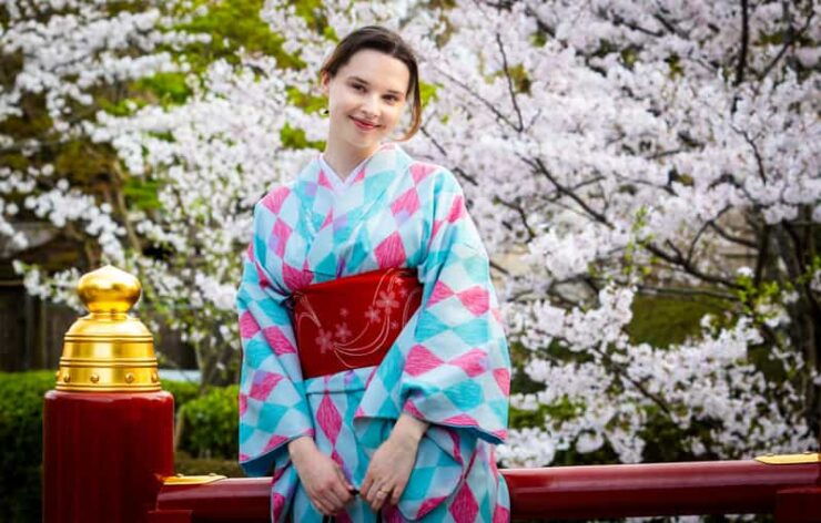 Kamakura Tour With Pro Photographer: Tsurugaoka Shrine - Good To Know