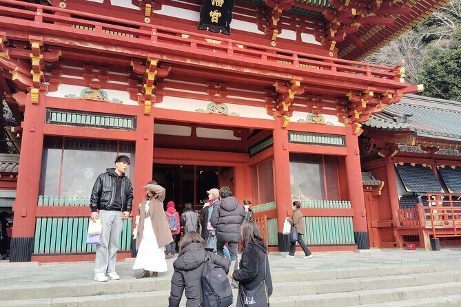 Kamakura: Tsurugaoka Hachimangu & Komachi Street Tour - What the Tour Entails