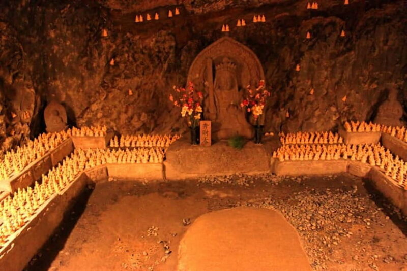 Kamakura: Visit the Great Buddhas & Mysterious Cave Temple - Exploring Kamakura in Just 1.5 Hours