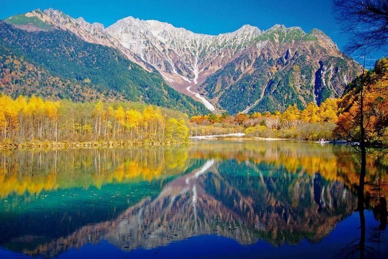 Kamikochi & Kappa Bridge Full-Day Alpine Route Hiking - The bus ride and the value of a ready-made day