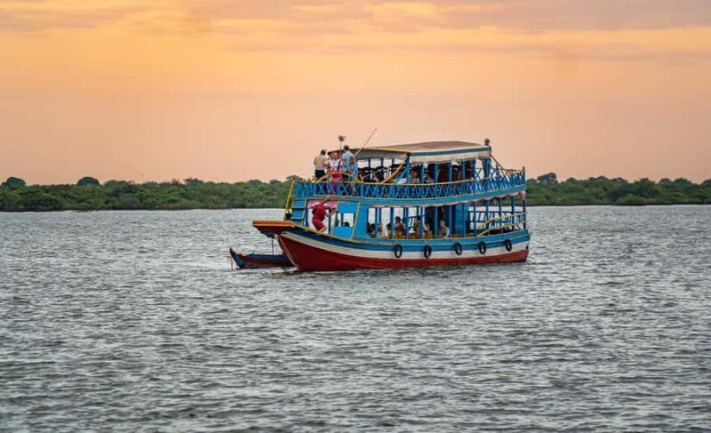 Kampong Phluk Floating Village Morning or Sunset Boat Tour - Who Should Consider This Tour?