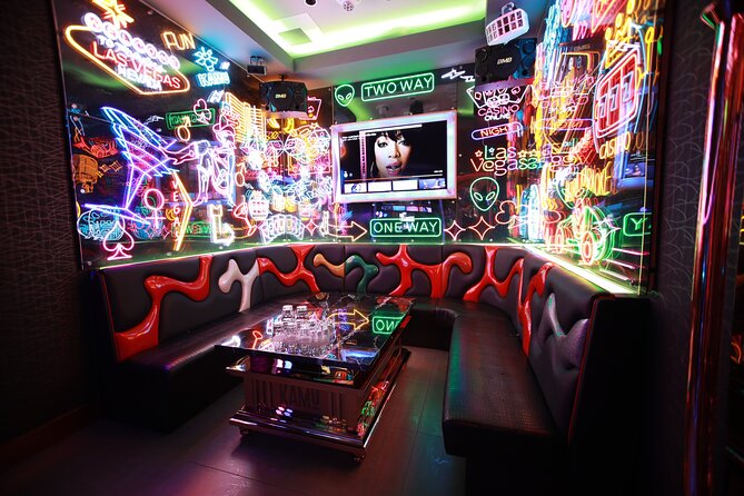 KAMU Ultra Karaoke at the Venetian Hotel and Casino in Las Vegas - Karaoke Experience Highlights