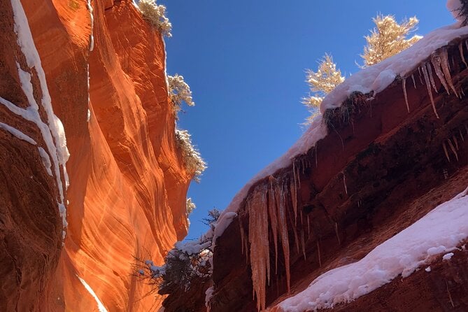 Kanab: Small-Group Peek-A-Boo Hiking Tour  - Zion National Park - Guide Appreciation