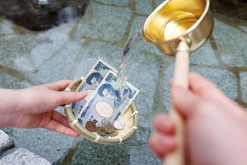Kanahebisui Shrine & Yakurai Garden Full-Day Spiritual Tour - Lunch brings Miyagi onto the table