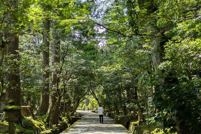 Kanazawa Day Tour Natadera Temple, Craft Village and Geisha Dance - Yunokuni-no-Mori — A Hub of Traditional Crafts