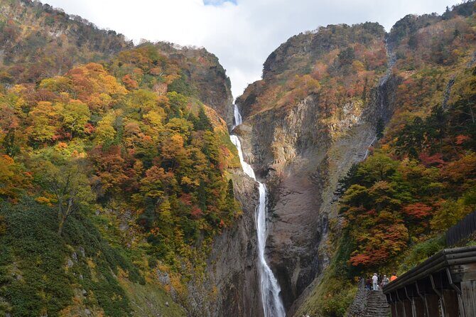 Kanazawa Day Tour: Shomyo Falls & Tateyama Mountain Walks - Good To Know  