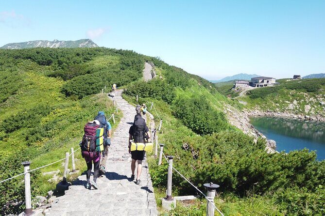 Kanazawa Day Tour: Shomyo Falls & Tateyama Mountain Walks - What Makes This Tour Stand Out