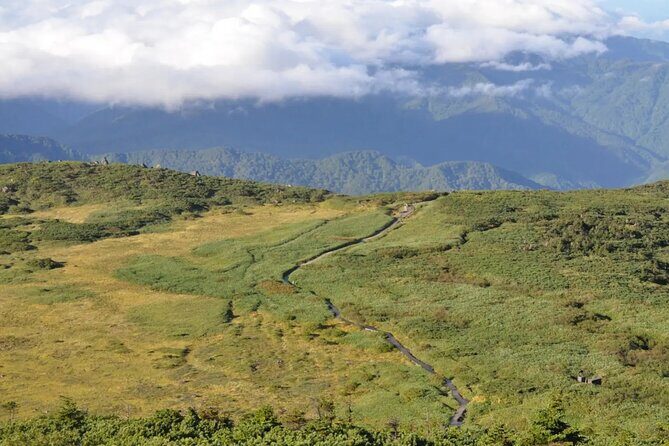 Kanazawa Day Tour: Shomyo Falls & Tateyama Mountain Walks - Practical Tips for Visitors