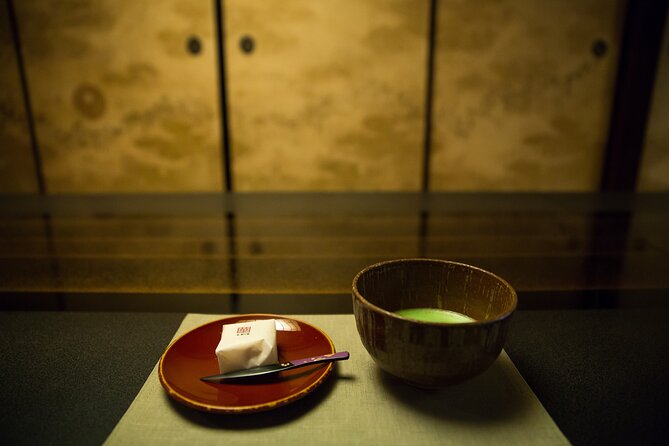 Kanazawa Food & Tea Culture Full-Day Private Tour With Government-Licensed Guide - Government-Licensed Guide