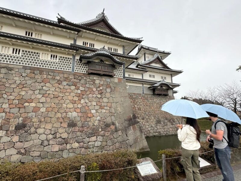 Kanazawa: Half-Day Private Tour - Garden, Castle, Geisha - FAQ