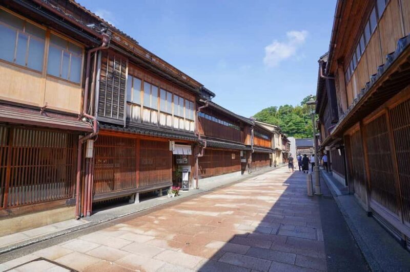 Kanazawa Half-day Tour: Curated: Gardens & Geisha Area - Authenticity & Reviewer Insights