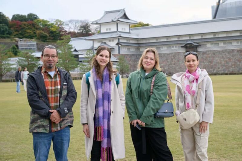 Kanazawa: Historical Garden Walking Tour with Local Guide - Authentic Experiences and Additional Insights