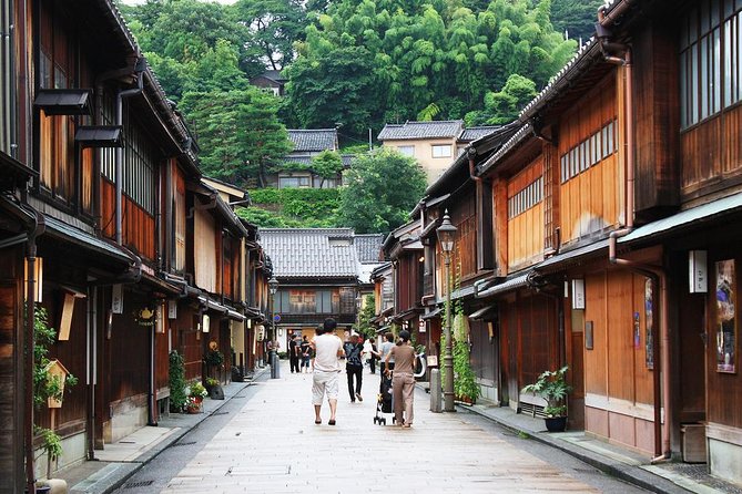 Kanazawa Like a Local: Customized Private Tour - Advanced Requests for Specific End Point