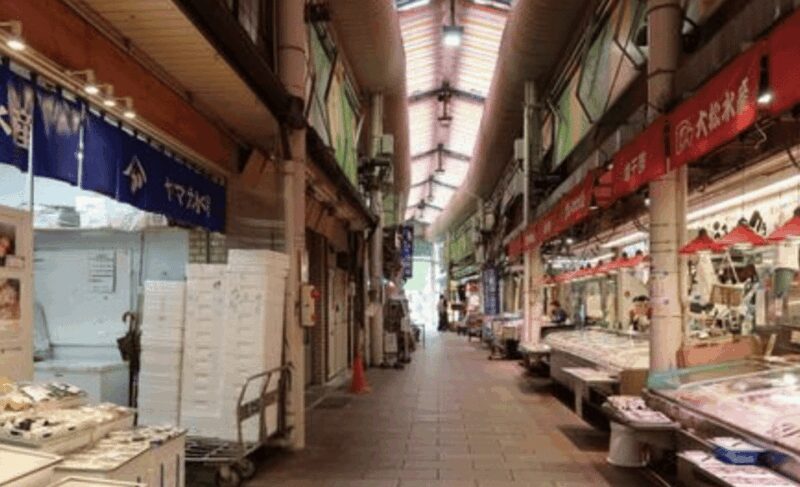 Kanazawa: Main Sights and Hidden Spots Guided Walking Tour - Good To Know