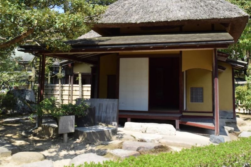 Kanazawa One-Day Private Cultural Tour - Shrines and castle sights add historical depth