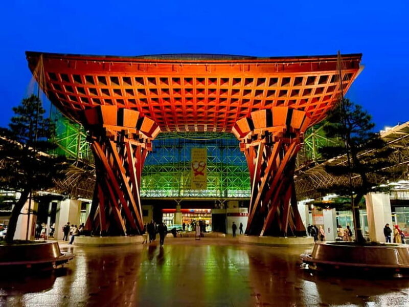 Kanazawa: Private 3-Hour Bar Hopping Tour with Local Guide - Good To Know