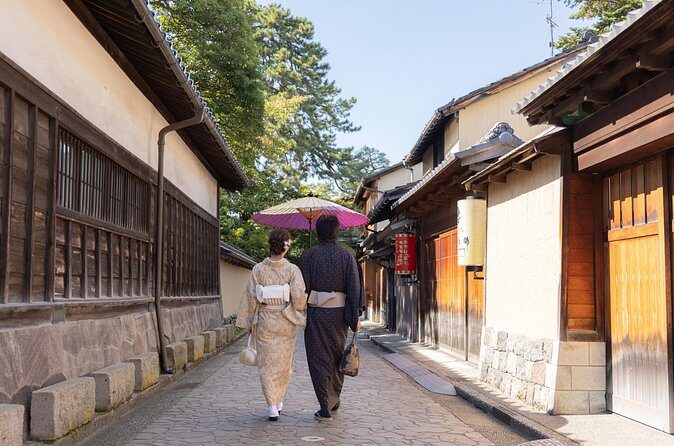 Kanazawa Private Tour with Professional Photographer - FAQs