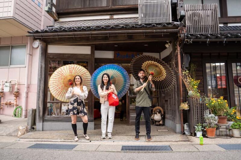 Kanazawa: Samurai & Geisha Culture Tour with Lunch - Authenticity & Traveler Feedback  