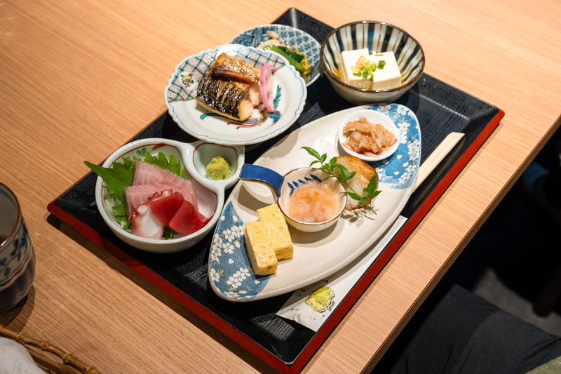 Kanazawa Samurai & Geisha Walk with 2 Craft Studio Visits and Lunch - Exploring Myoryuji, Kanazawa’s Ninja Temple
