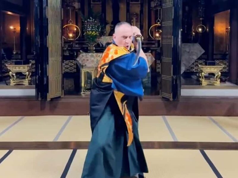 Kanazawa: Samurai Swordsmanship Lesson at a rented temple - The Quality of Instruction & Guides