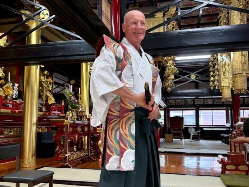 Kanazawa: Samurai Swordsmanship Lesson at a rented temple - Accessibility & Practical Considerations