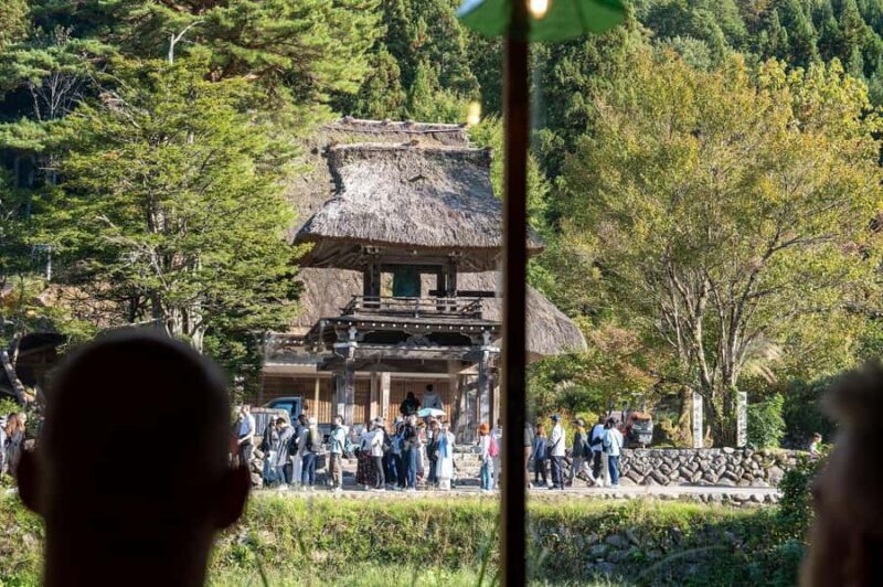 Kanazawa: Shirakawa-go Private Day Trip with Lunch - The Sum Up
