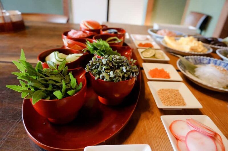 Kanazawa: Temari Sushi-Making Class with Omicho Market Visit - Practical Details and Tips