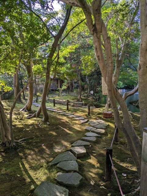 Kanazawa Tour: Gold Leaf, Japanese Sweets & Ninja Stars - Experiences Included