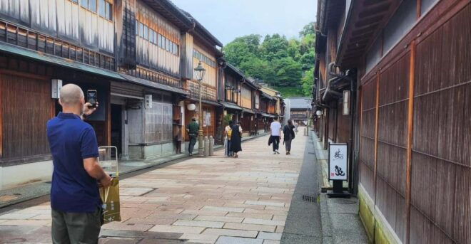Kanazawa Walking Tour - Main Attractions Explored