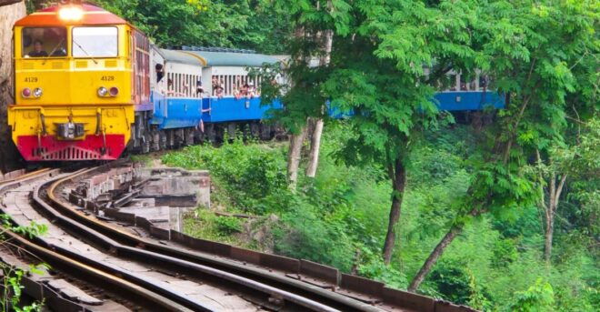 Kanchanaburi River Kwai & Hellfire Pass Private Tour - Live Tour Guide