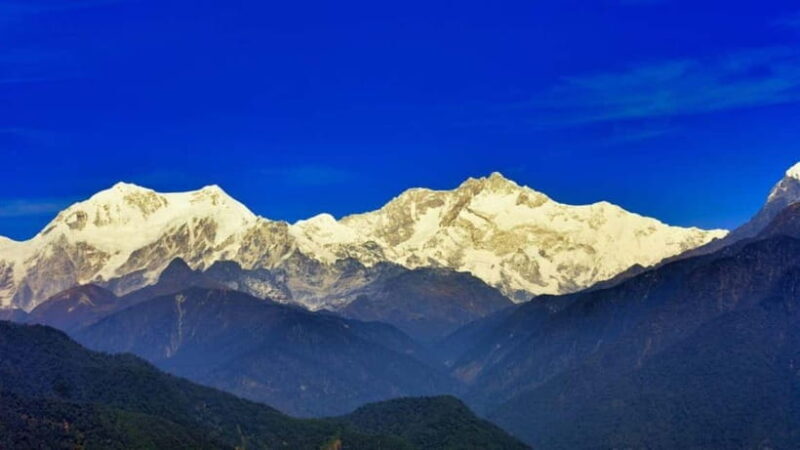 Kanchenjunga North Base Camp Trek: 15 Days - The Journey Begins: From Kathmandu to Taplejung