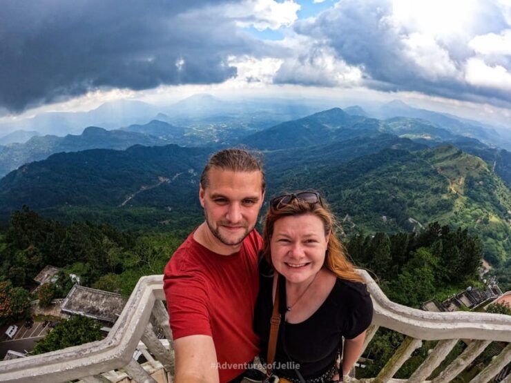 Kandy: Ambuluwawa Tower, Tea Factory, and Kandy City Tour - Ambuluwawa Tower Experience