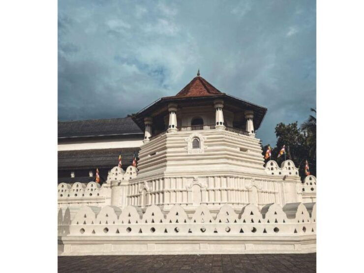 Kandy City Day Tours by Car : Discover Cultural Wonders - Guest Experience Details