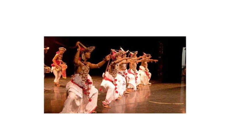 Kandy City Guided Day Trips by Laxury Car - FAQs