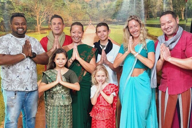 Kandy City Private Luxury Transport Tour full Day - Exploring the Heritage and Charm of Kandy