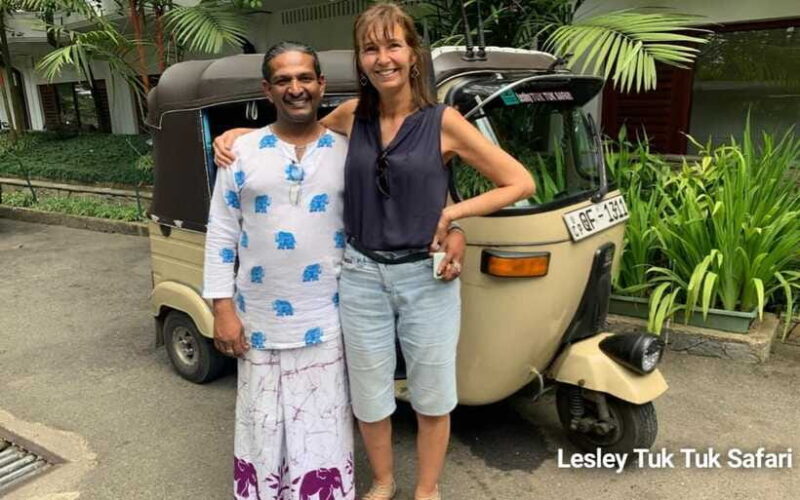 Kandy: City Shopping Tour - Exploring the Scenic Side of Kandy: Lake and Tea Hills