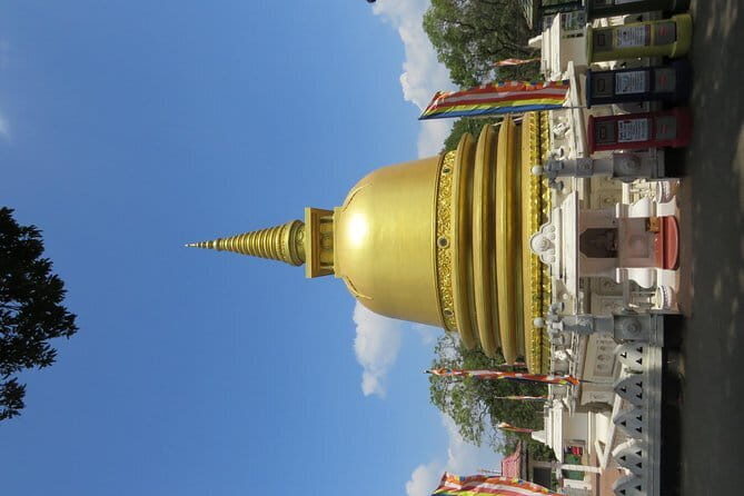 Kandy city tour by Tuk Tuk - The Cultural Feast: Kandiyan Dancing and Temple of the Tooth