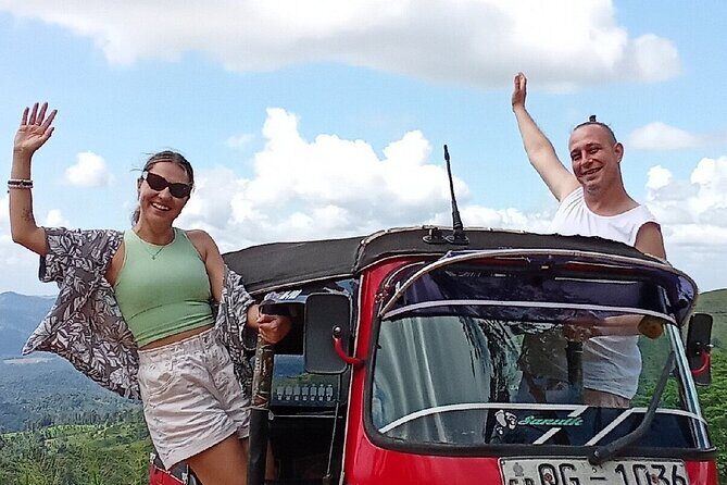 Kandy City Tour by Tuk Tuk with sana - The Sum Up