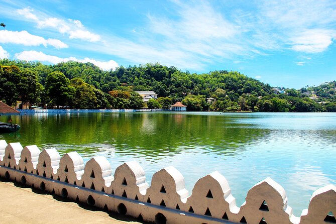 Kandy City Tour From Negombo - Weather and Travel Requirements