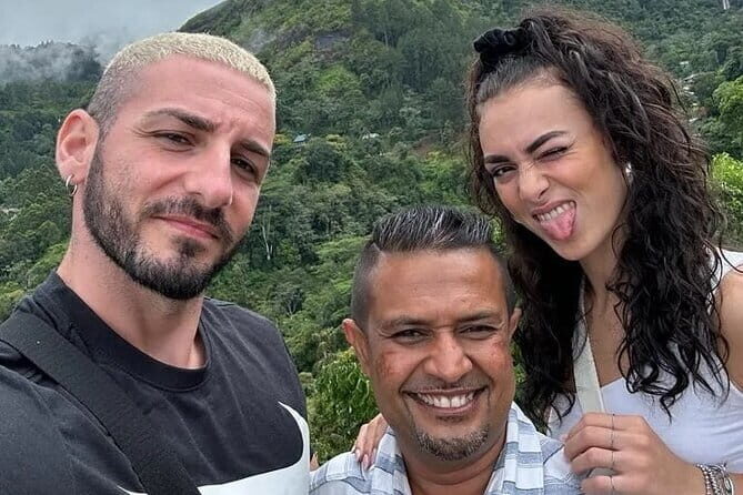 Kandy City Tour in a TukTuk - FAQs