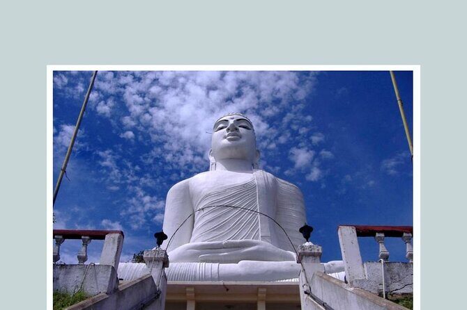 Kandy City Tour & Scenic Visit to Ambuluwawa Tower - The Sum Up