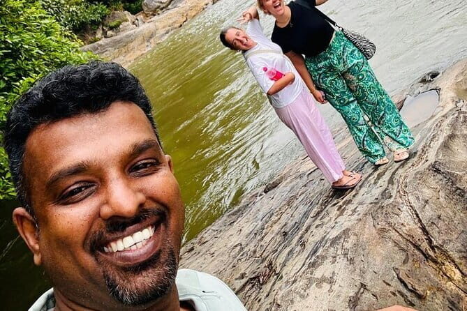 Kandy City Tour with Ambuluwawa by Tuk Tuk - The Nitty-Gritty of the Tour Experience