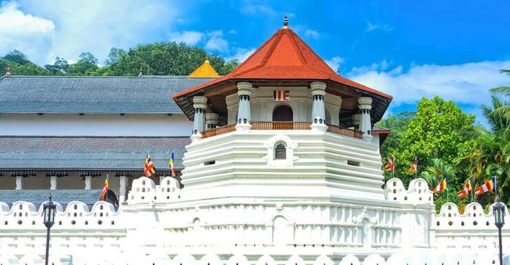 Kandy: City Tour With Ancient Legacy - Day 1 Highlights