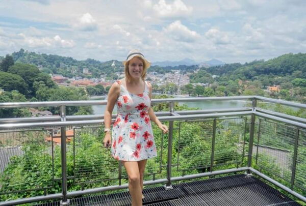 Kandy City Tours With Budget Taxi - Local Insights