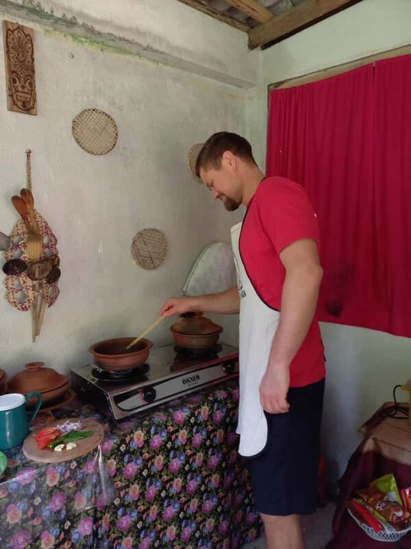 Kandy Cooking Class With Nilu (Free pick up & Drop) - Practical Details  