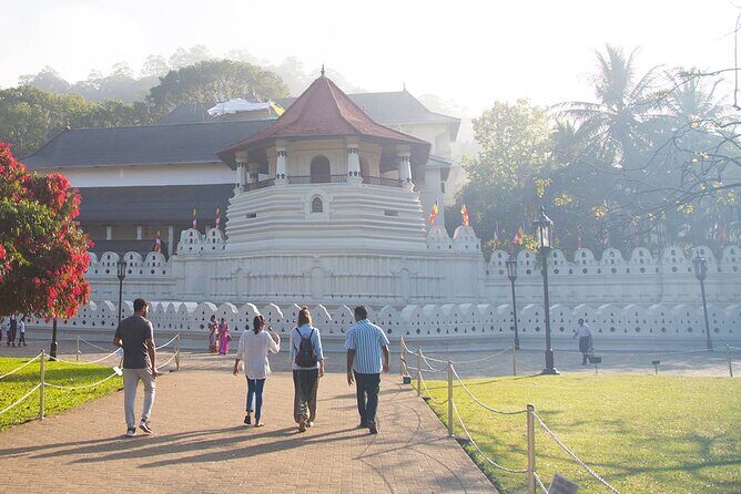 Kandy Day Tour from Galle - FAQ