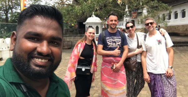 Kandy Drop: From Sigiriya or Dambulla - Customer Reviews