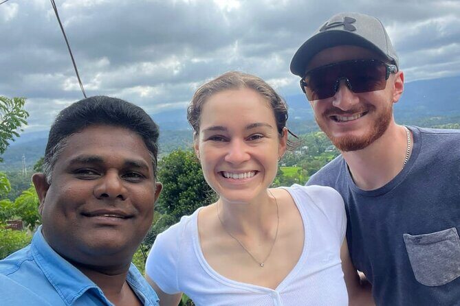 Kandy Heritage City Tour by tuktuk - Good To Know