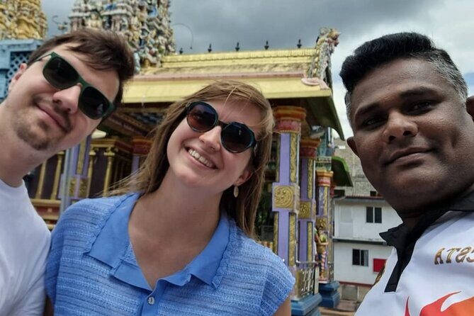 Kandy Heritage City Tour by tuktuk - FAQ