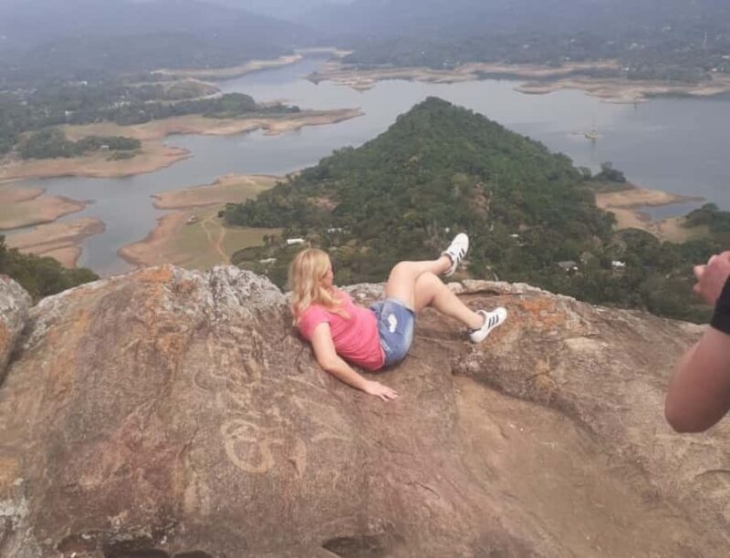 Kandy: Pettigala Hike, Waterfalls & Massage by Tuk Tuk - Discovering Kandy’s Hidden Treasures